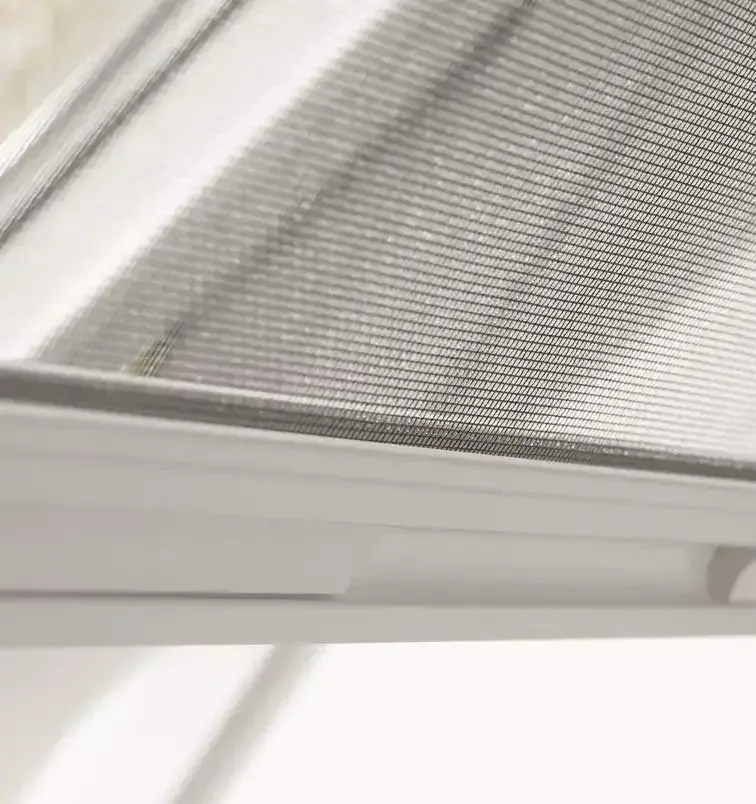 siatka na owady w moskitierze Velux ZIL do okna dachowego