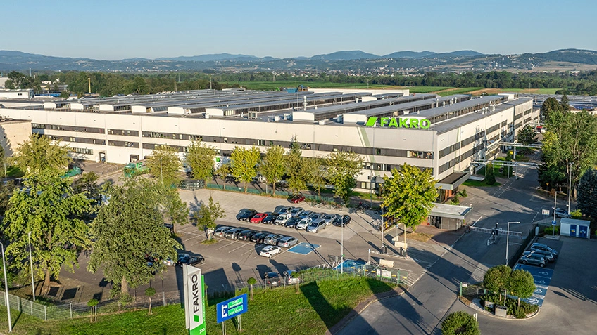 siedziba producenta ekologicznych energooszczędnych okien dachowych Fakro GreenView