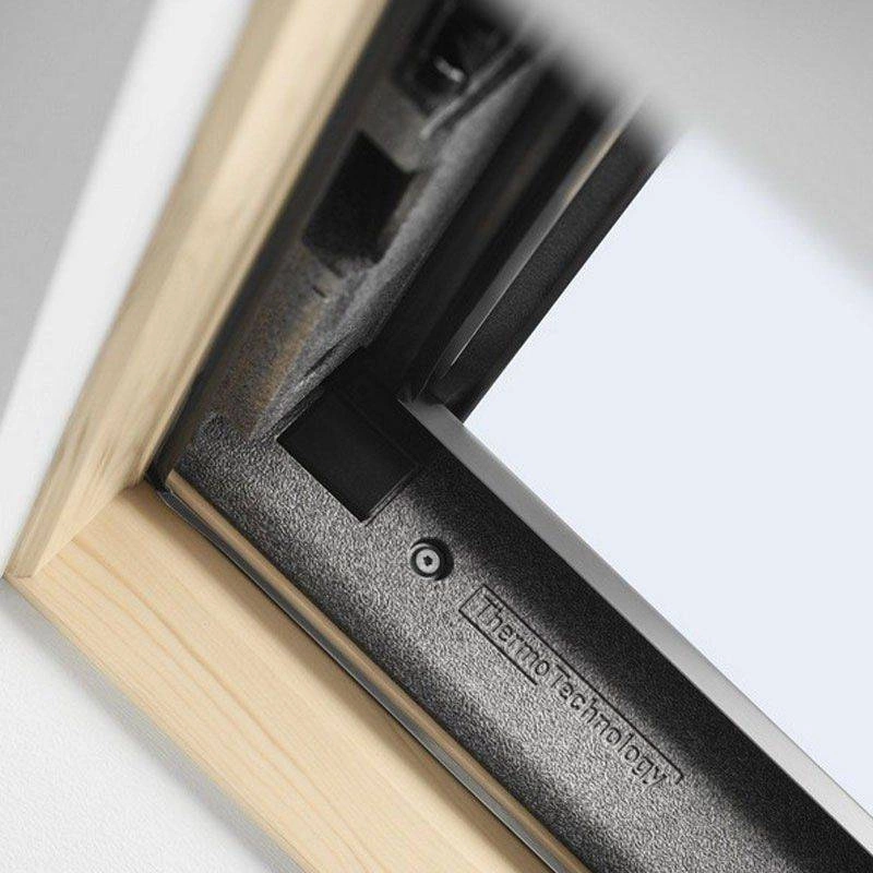 Zestaw okno dachowe VELUX GLL MK08 1061B 3-szybowe + kołnierz EDW 0000 falisty 78x140