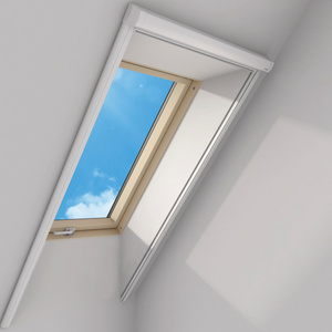 Moskitiera do okna dachowego Fakro AMS RAL 9010 114x200