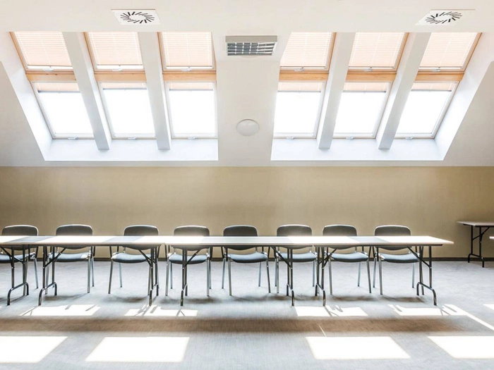 Żaluzja do wewnętrzna okna dachowego Fakro AJP-E24/141 78x160 elektryczna