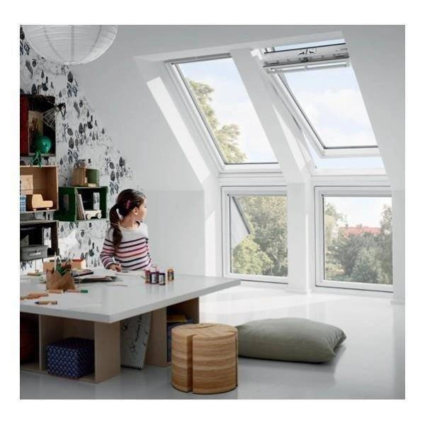 Okno dachowe kolankowe VELUX VIU SK31 0068 114x60 3-szybowe drewniano-poliuretanowe