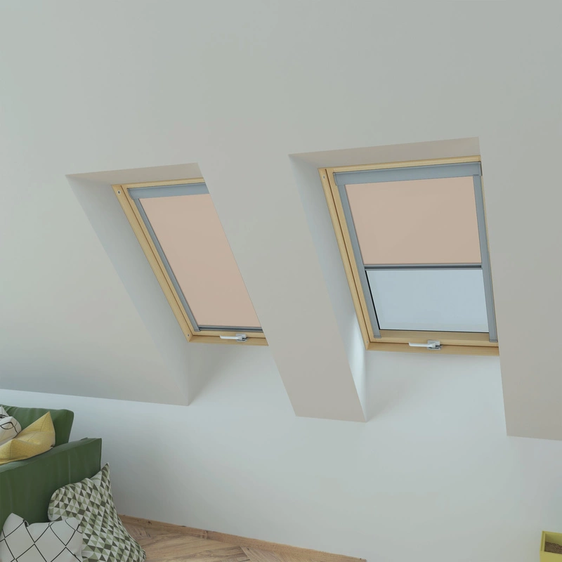 Roleta wewnętrzna do okna dachowego Fakro ARP/240 55x98 rozpraszająca manualna