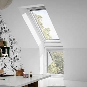 Okno dachowe kolankowe Velux VIU SK35 0066 114x95 3-szybowe drewniano-poliuretanowe