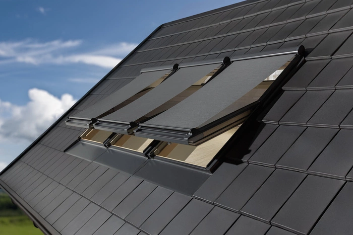 Markiza FAKRO AMZ KOMFORT/089 RAL 7022 134x78