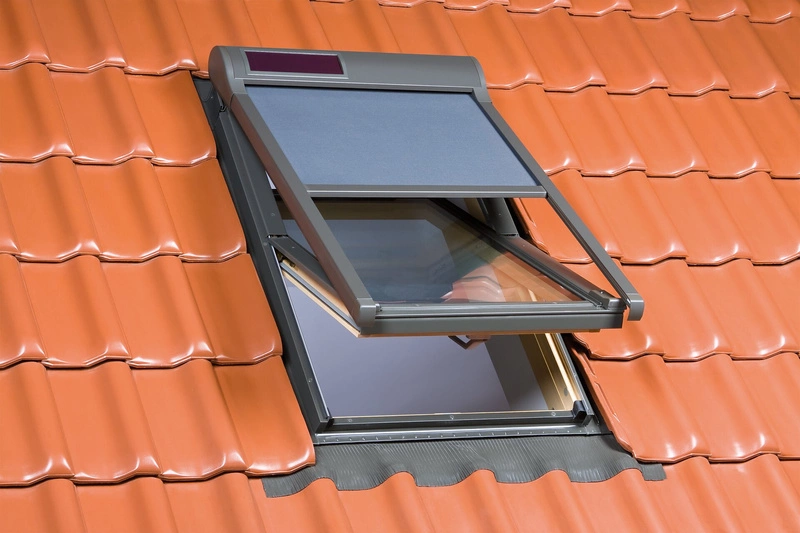 Markiza FAKRO AMZ KOMF ZWSOL/092 RAL 7016 78x118