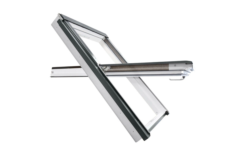 Okno dachowe Fakro PTP-X P50 ABMX RAL 7016 66x98 3-szybowe PVC