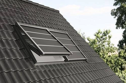 Markiza zewnętrzna do okna dachowego Velux SSS MK06 0000S 78x118 solarna