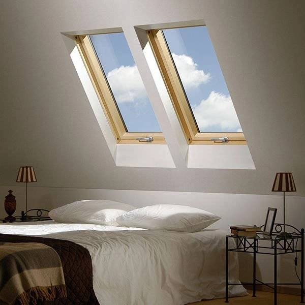 Okno dachowe FAKRO FTS-V U2 134x98