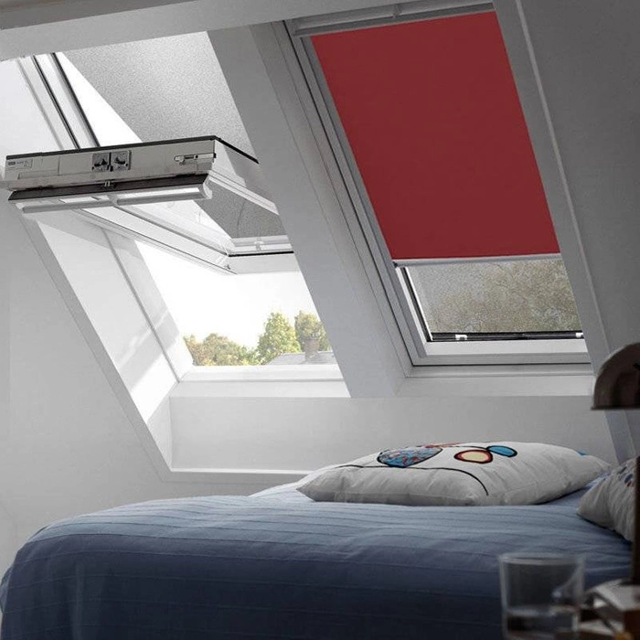 Roleta wewnętrzna do okna dachowego Velux DKL SK08 0705S 114x140 zaciemniająca manualna