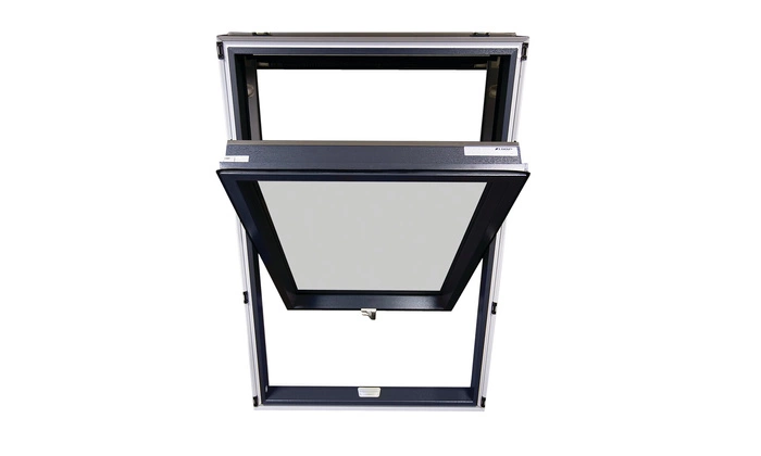 Okno dachowe Fakro PTP-V/AC U4 RAL 7022 66x140 3-szybowe PVC