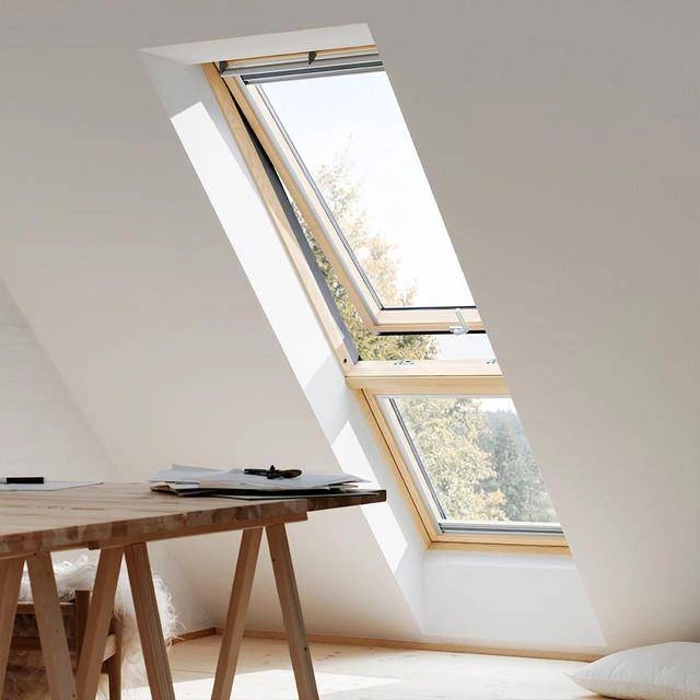 Dolny element doświetlający VELUX GIL UK34 3066 134x92 3-szybowy drewniany