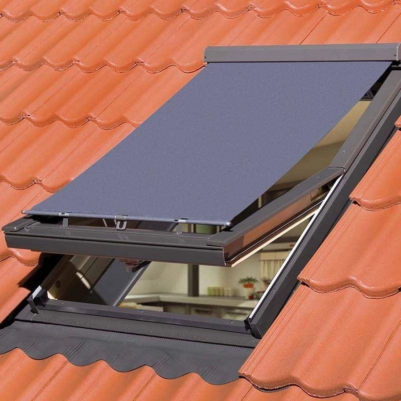 Markiza zewnętrzna do okna dachowego Fakro AMZ/089 RAL 7022 94x118 manualna