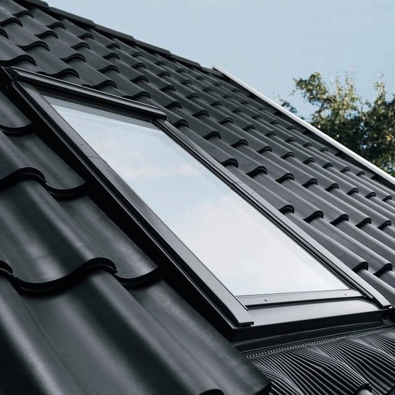 Zestaw okno dachowe VELUX GLU MK06 0061 3-szybowe + kołnierz EDW 0000 falisty 78x118