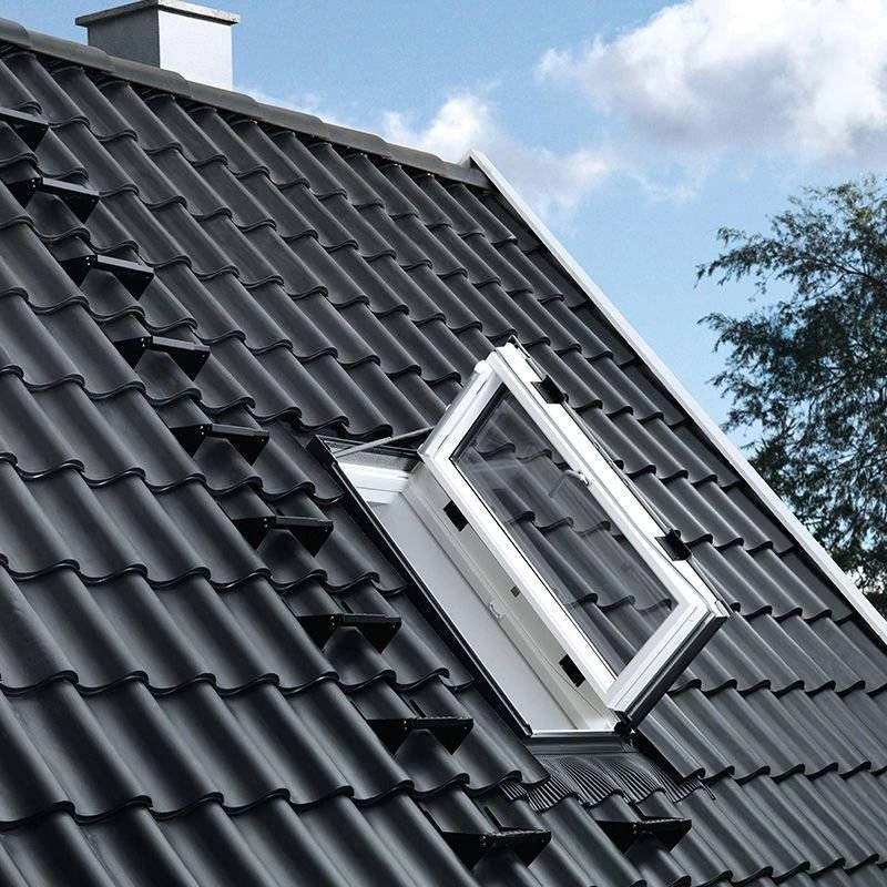 Okno wyłazowe Velux GXU CK06 0070 55x118 2-szybowe drewniano-poliuretanowe