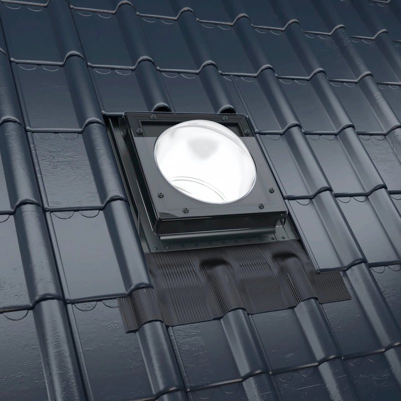 Świetlik dachowy FAKRO SRD-Z BC 550