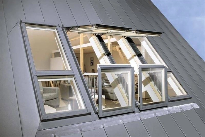 Balkon dachowy FAKRO FGH-V P5 RAL 7022 94x255 3-szybowe 