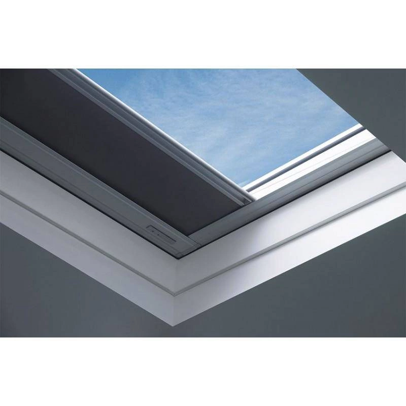 Okno do dachu płaskiego Fakro DMF DU6 140x140 3-szybowe